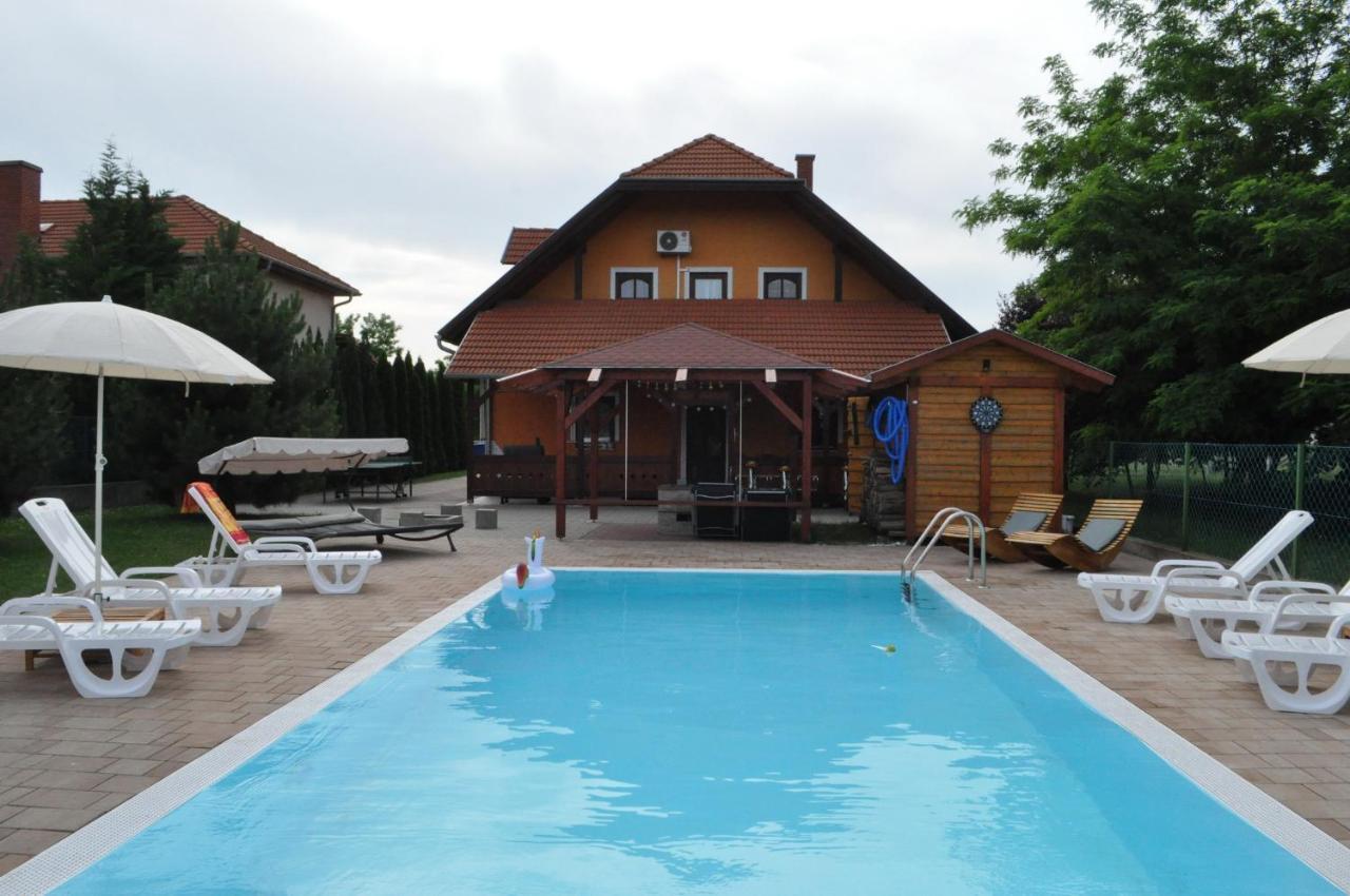 Lifestyle Balaton Villa Siófok Exterior foto